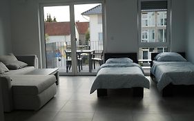 Freundliche Ferienwohnung In Bielefeld Senne